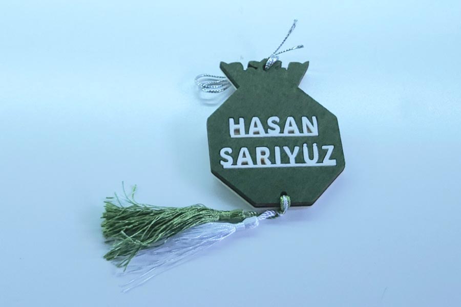 Kişiye özel araç dikiz aynası keçe süsü